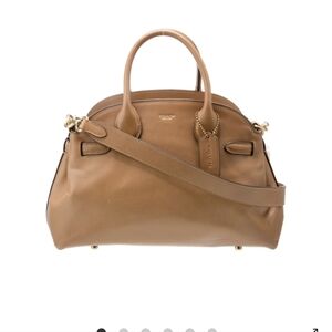 Coach Viral Soft Caryall 28 In Honey Leather